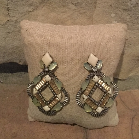 Stella & Dot Kaia earrings - Picture 1 of 1